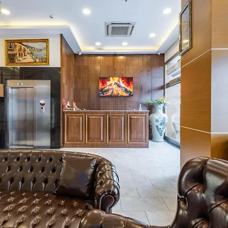 Hotel Bulvar 3*