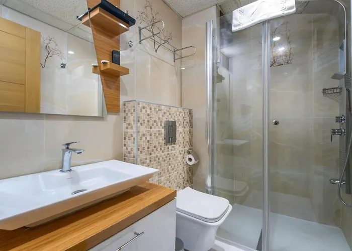 Bulvar Otel 3*