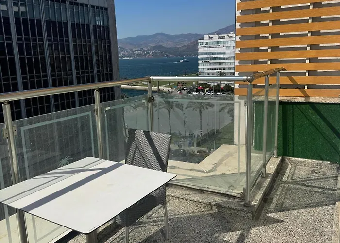 Bulvar Hotel Esmirna